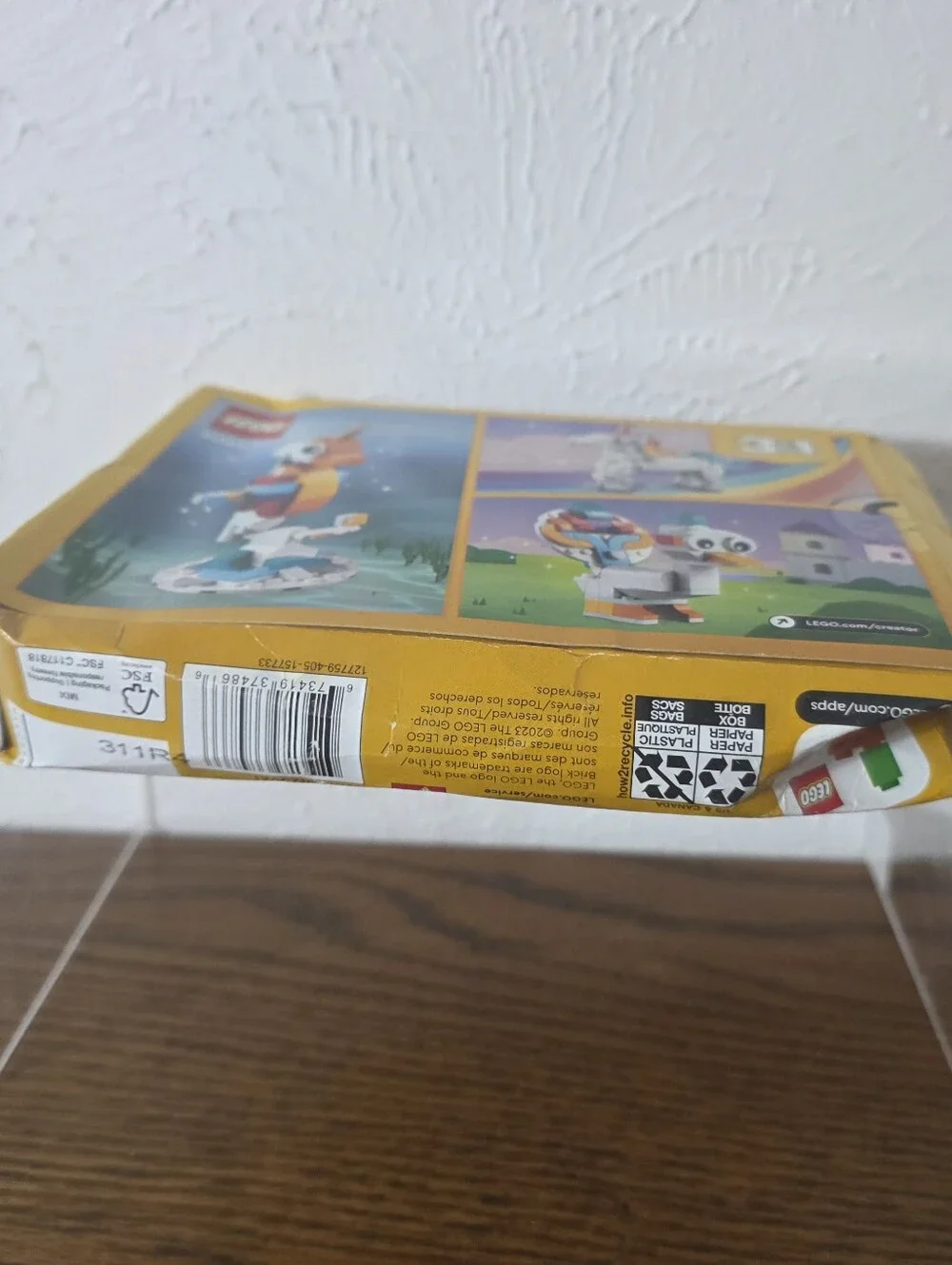 LEGO Creator: Magical Unicorn (31140) New sealed - Damaged Box